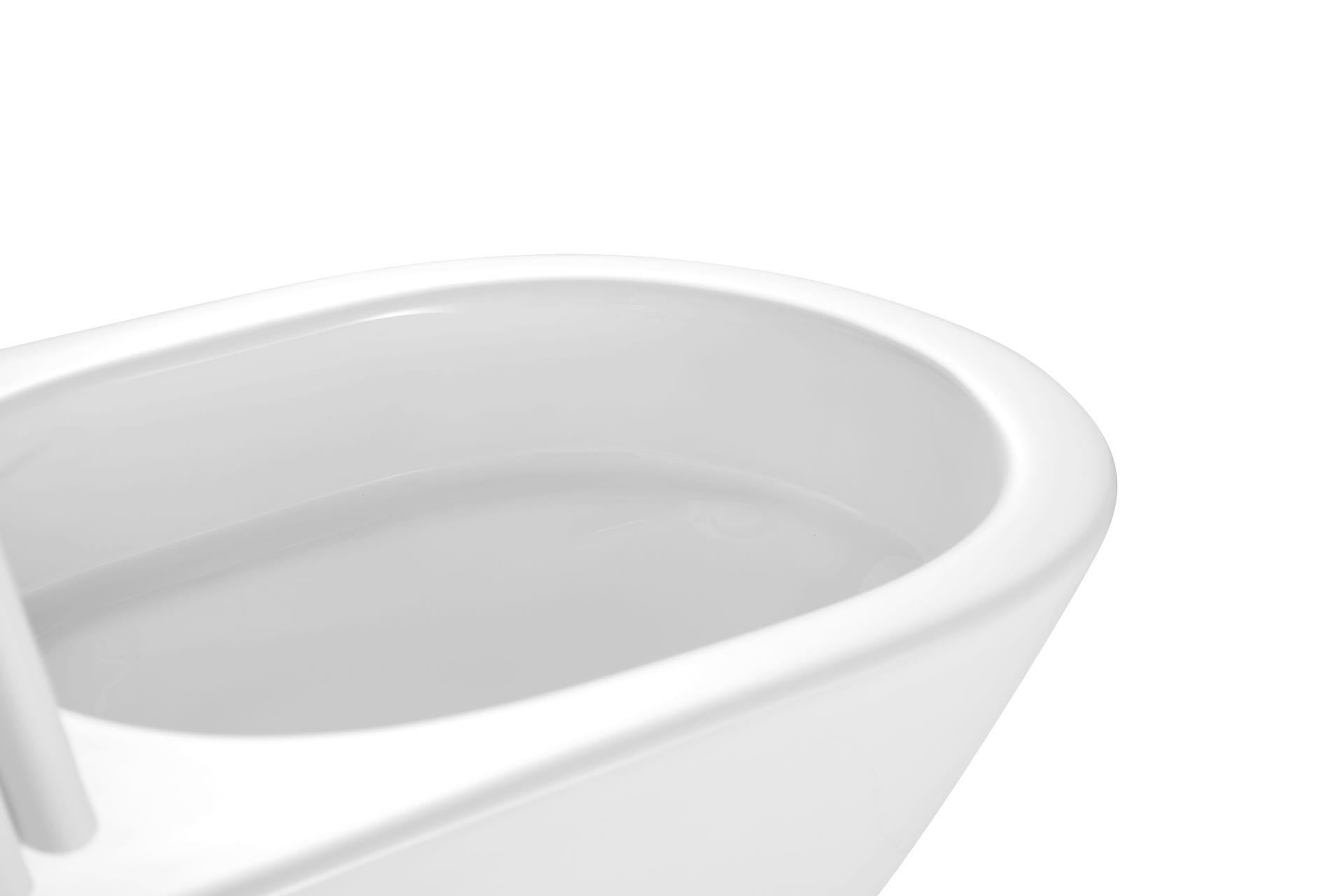 Cyklon 4 two-piece toilet