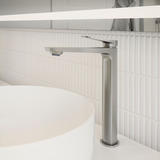 MOROKA Tall single hole sink faucet without drain