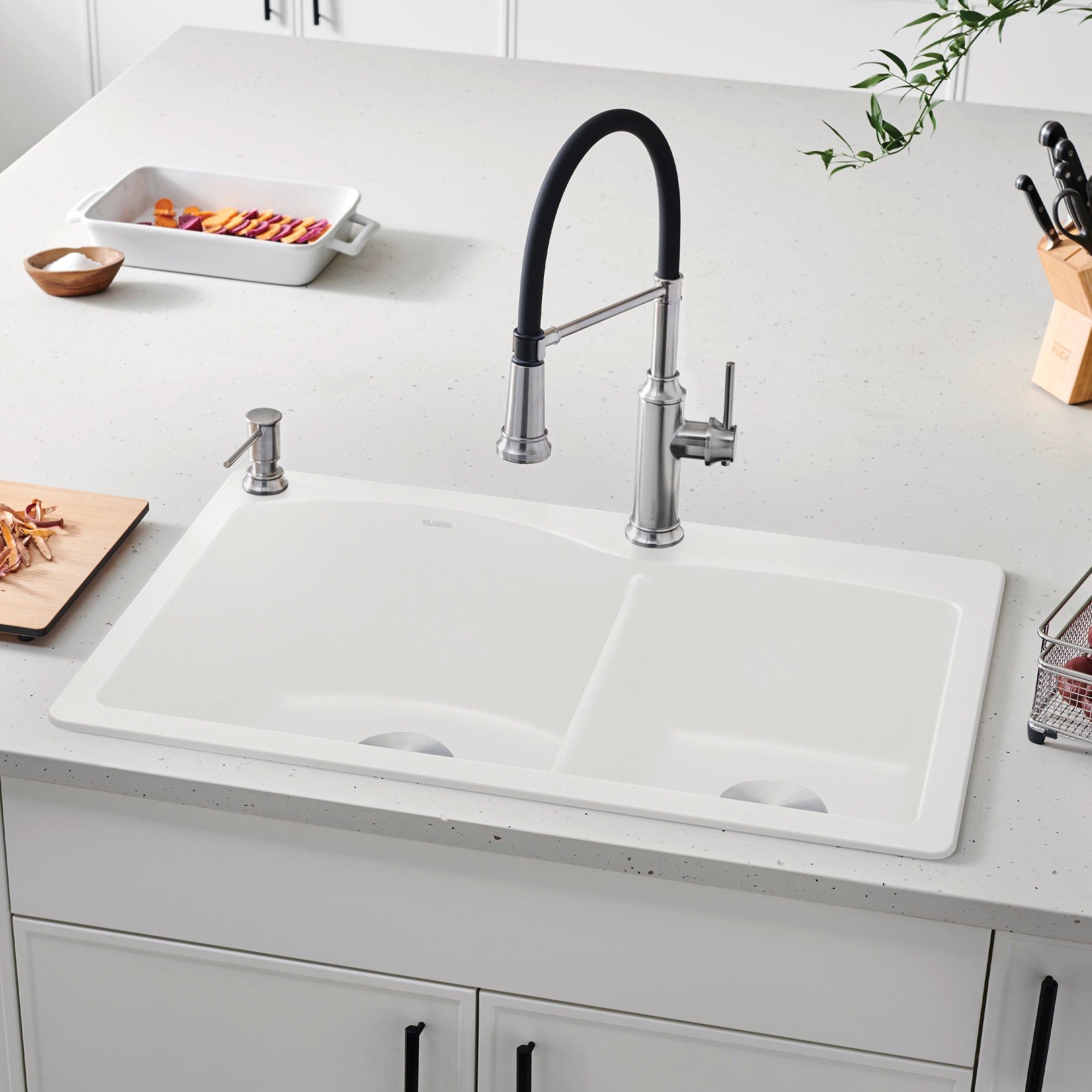 evier-de-cuisine-en-surface-a-deux-cuves-diamond-175-silgranit