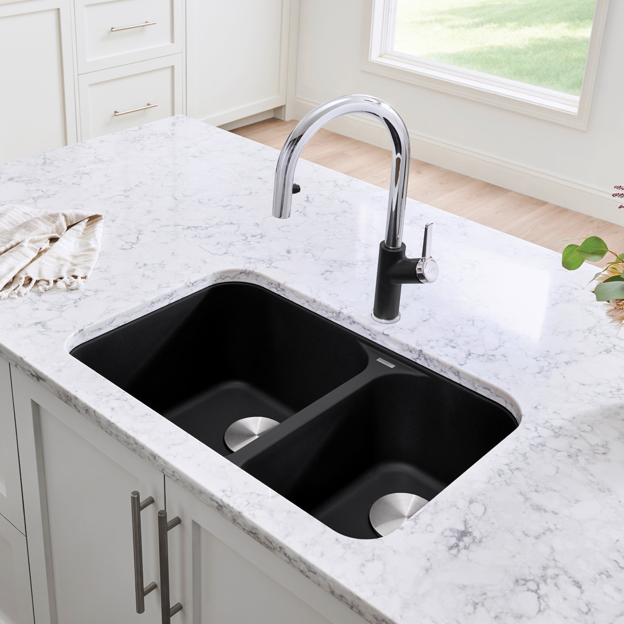 evier-de-cuisine-a-montage-sous-plan-et-a-deux-cuves-vision-u-15-silgranit