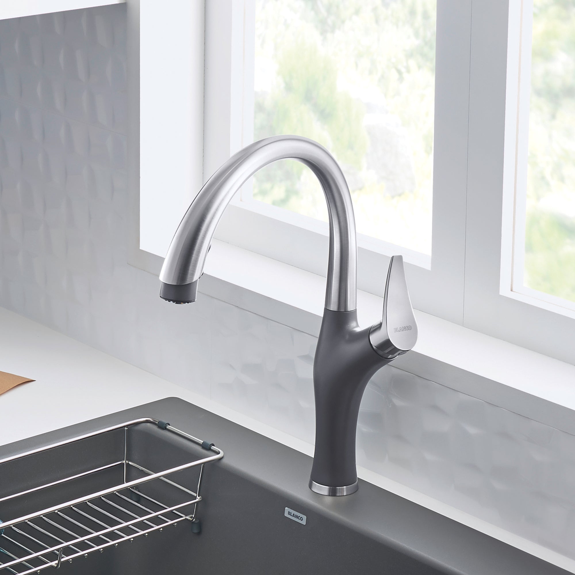 robinet-de-cuisine-artona-bec-retractable