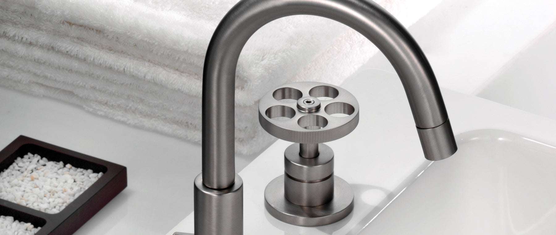 loveit-Robustesse et Élégance